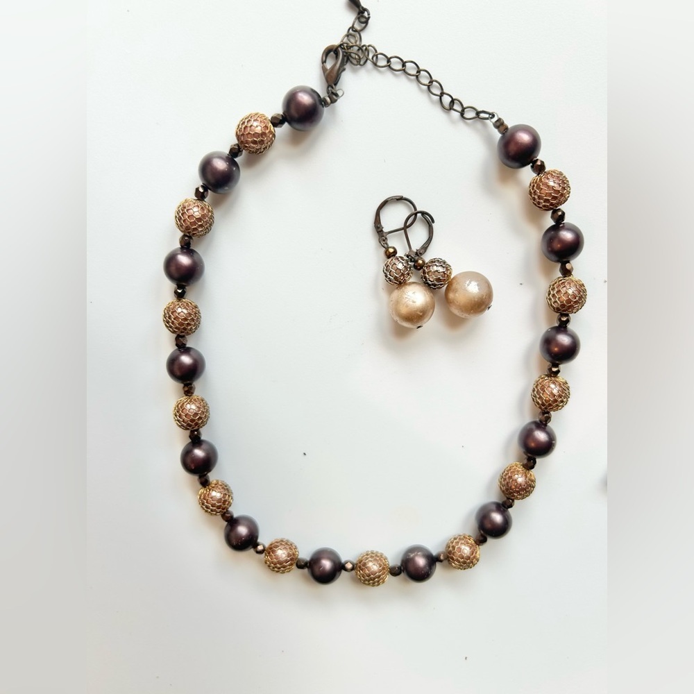 Premier Designs Vintage Jewelry Set Faux Pearl Necklace and Dangle Earrings - Picture 4 of 13